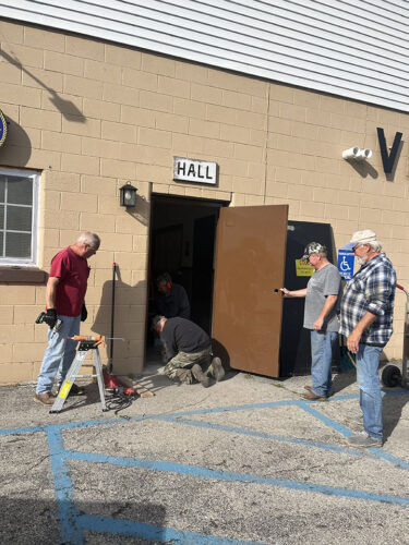 VFW 2496 Auxiliary funds door project | News, Sports, Jobs - Vimarsana News
